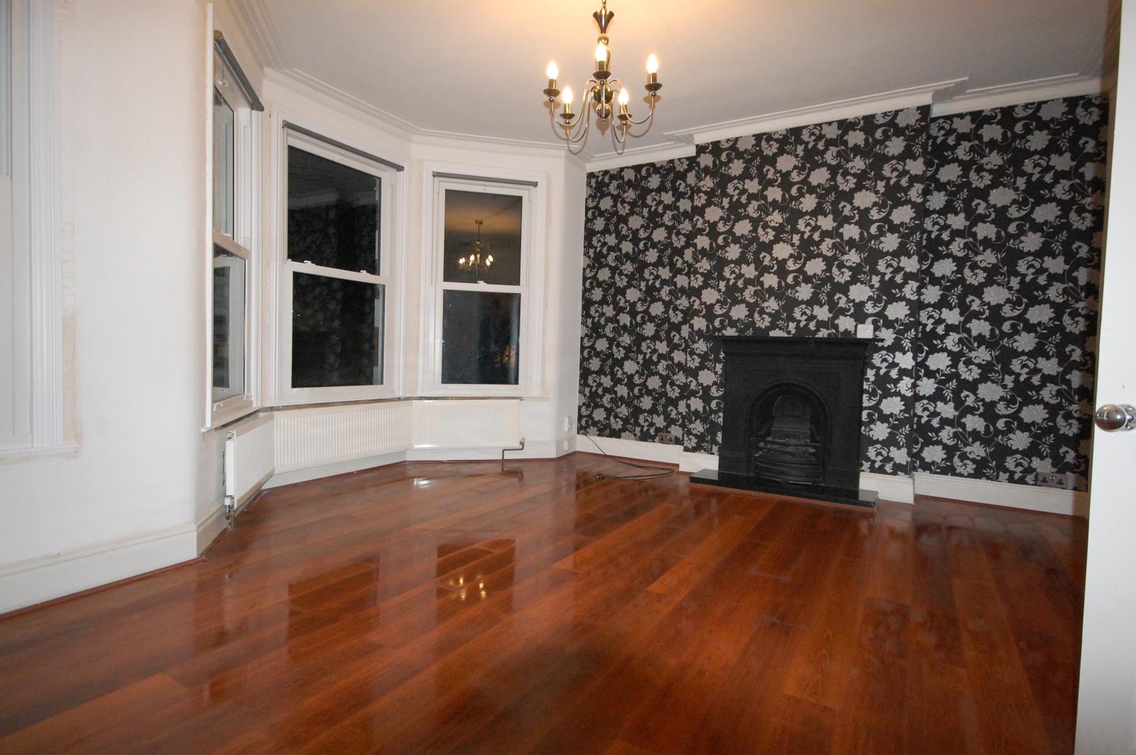 Eaton Park Road, Winchmore Hill, London